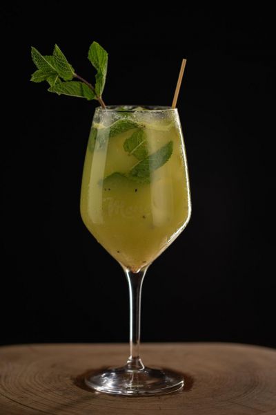 Kiwi Elderflower Fizz